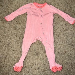 Kozi & Co snap footie